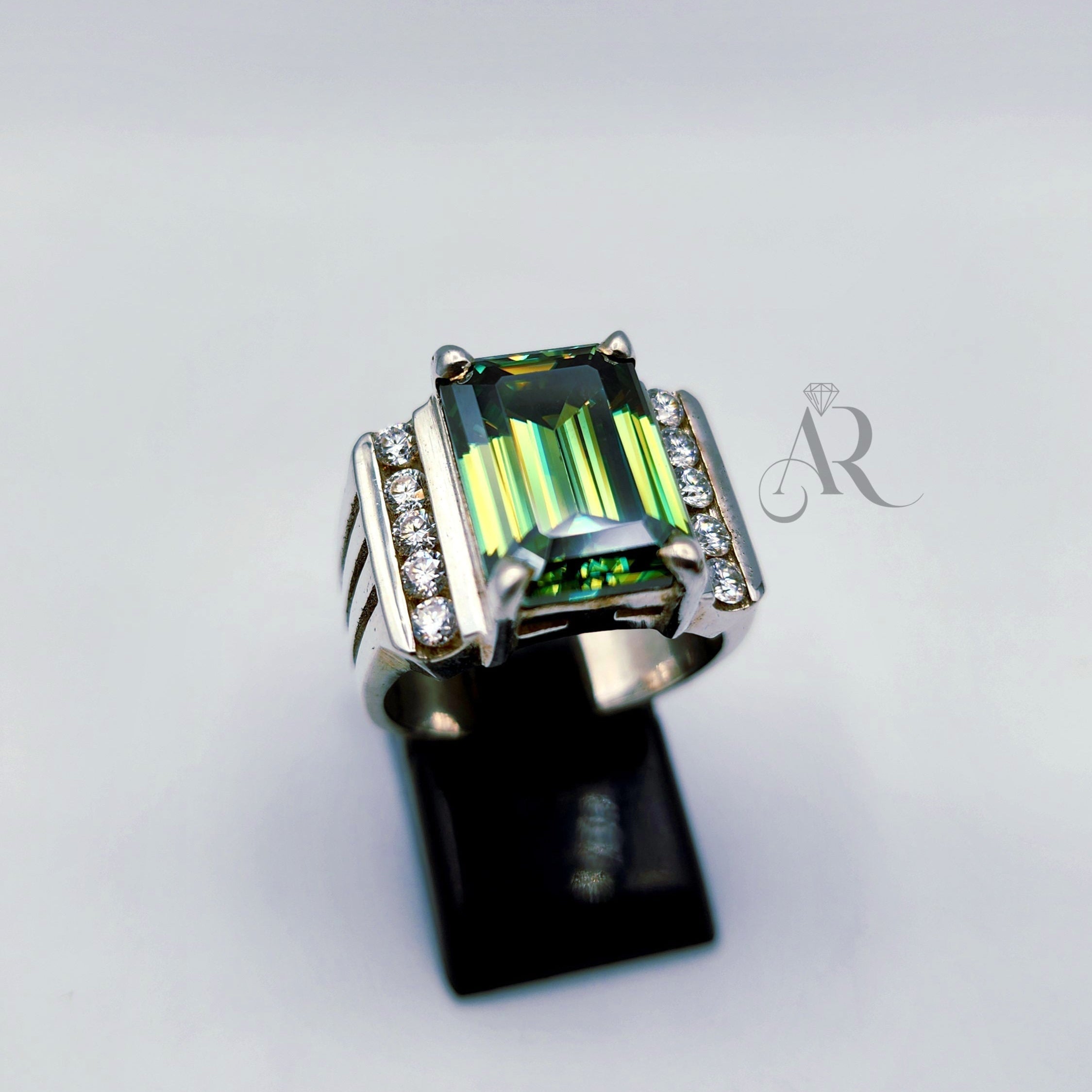 Emerald Radiance Al-Riaz Jewellers