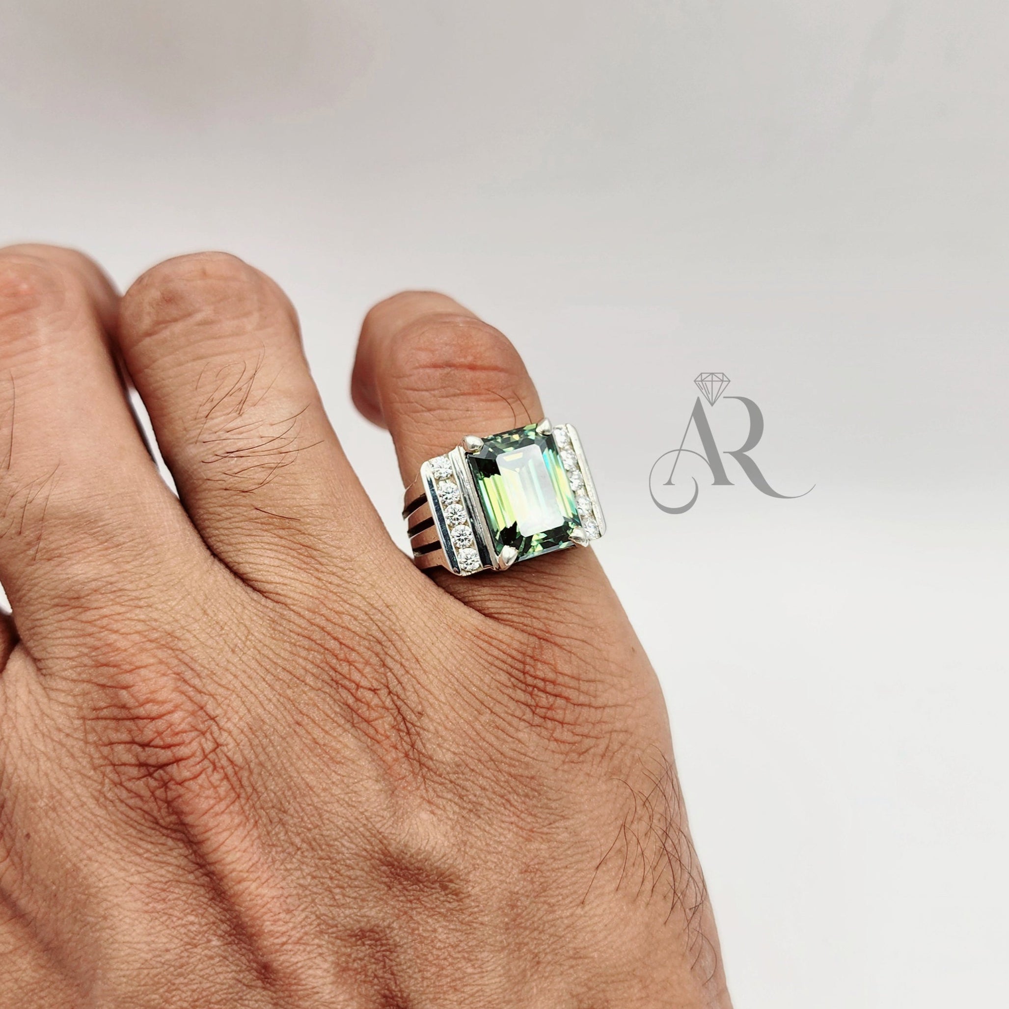 Emerald Radiance Al-Riaz Jewellers