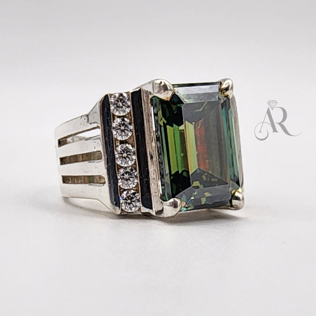 Emerald Radiance Al-Riaz Jewellers