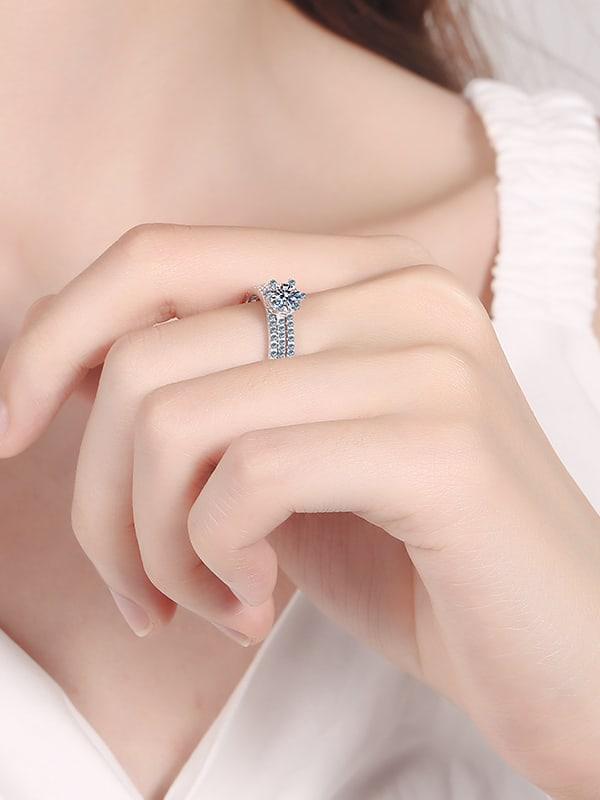 ARR 223 Moissanite Diamond White Minimalist Band Ring 0.5 Carat al-riaz jewellers