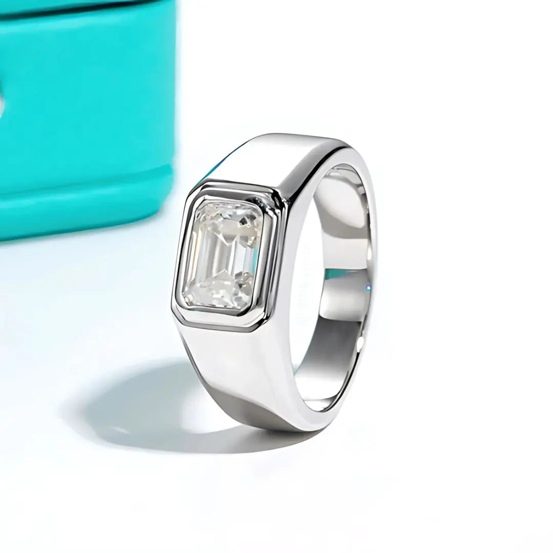 Premium Emerald Cut Original Moissanite Diamond Ring al-riaz jewellers